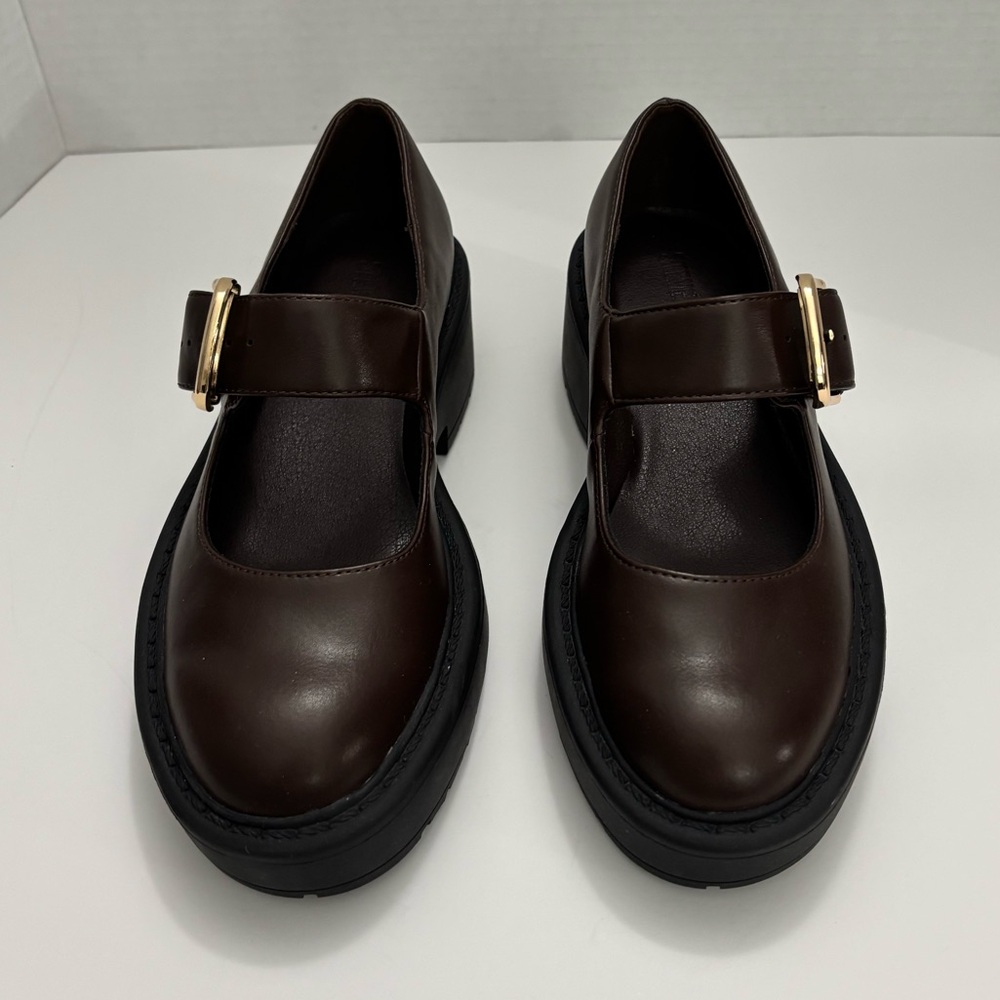 New Steve Madden Brown Mary Jane Shoes size (6)